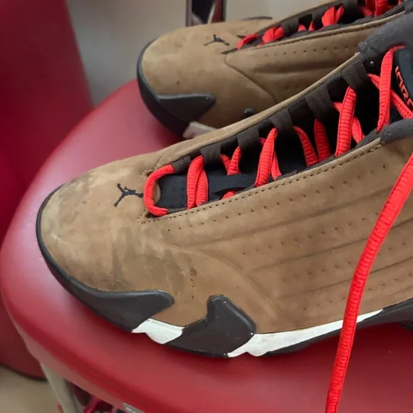 Jordan  14 Men's Brown and Red Sneakers size 8 - Picture 5 of 15